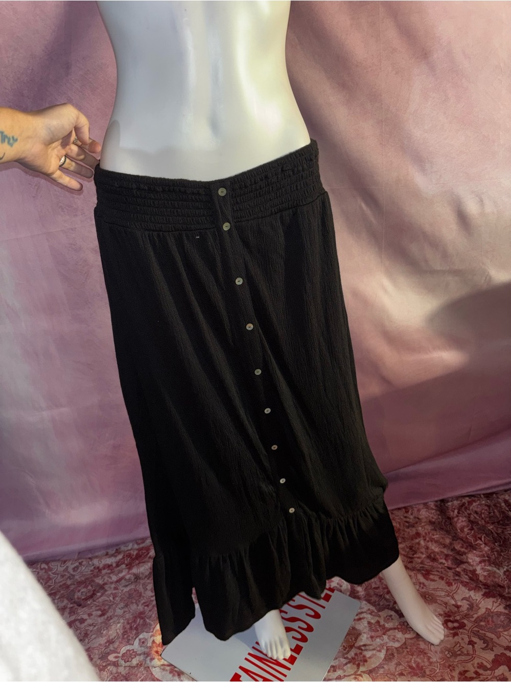Cato Black Button-Front Maxi Skirt with Ruffle Hem